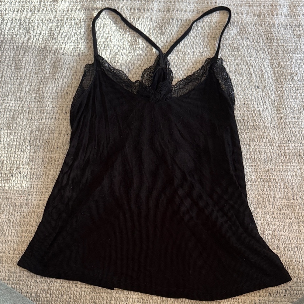 SHEIN Black Ribbed Knit Top